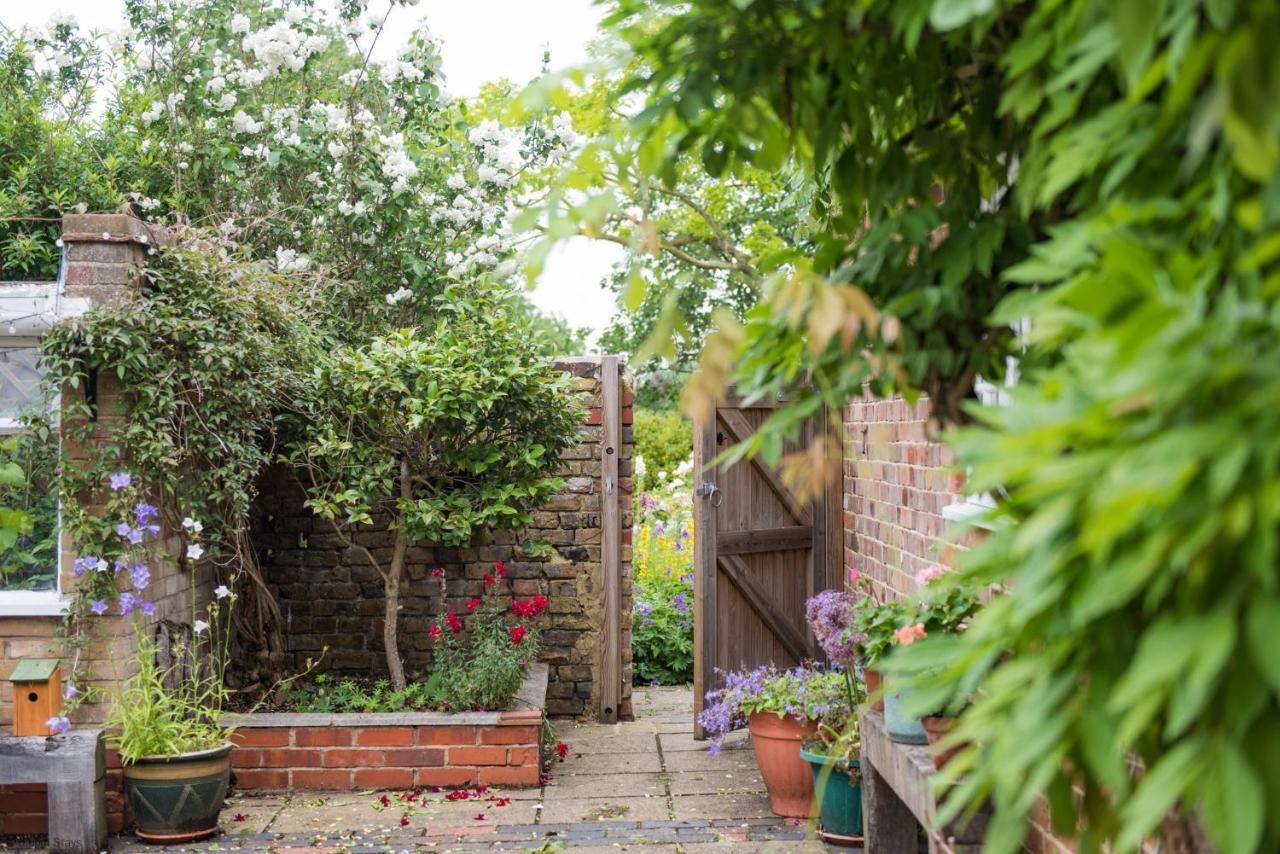 Plum Pudding Stables By Bloom Stays Faversham Dış mekan fotoğraf
